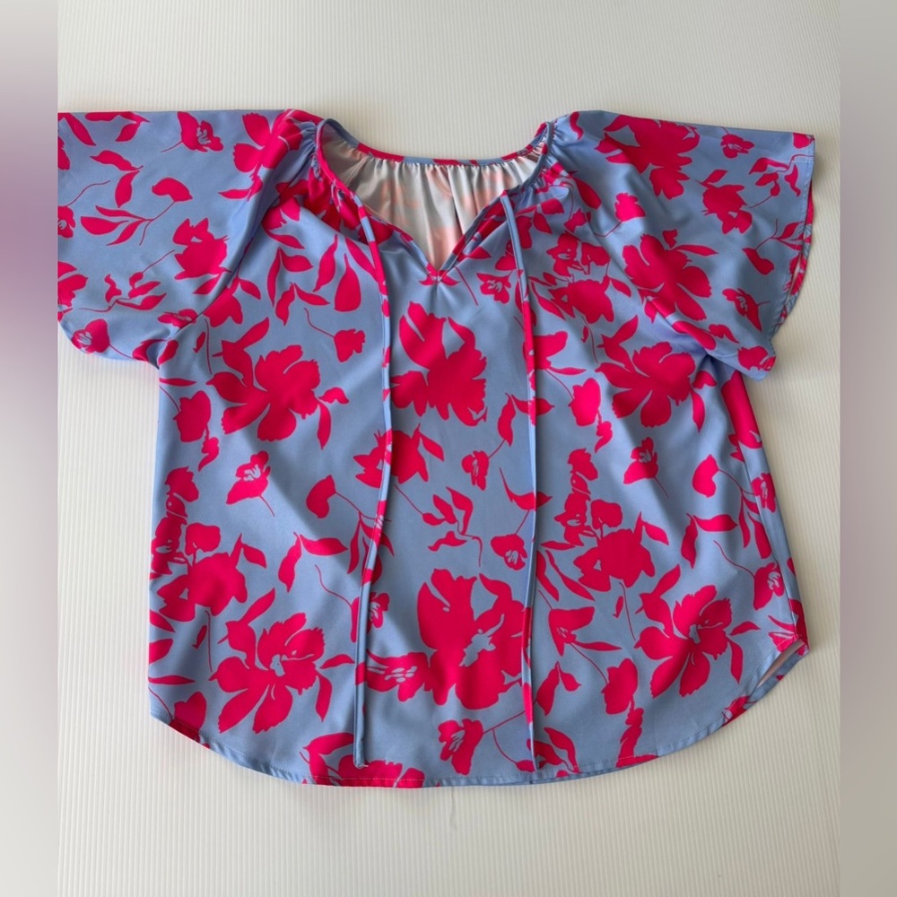 Chic Floral Women's Blouse in Pink and Blue